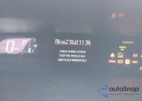 2014 Toyota Prius C z USA, uszkodzony, nr VIN JTDKDTB33E1570985